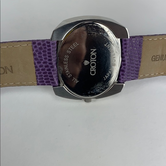 Croton Wrist Watch - Picture 8 of 8